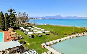 Yachting Hotel Mistral
