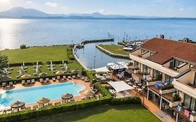 Yachting Hotel Mistral